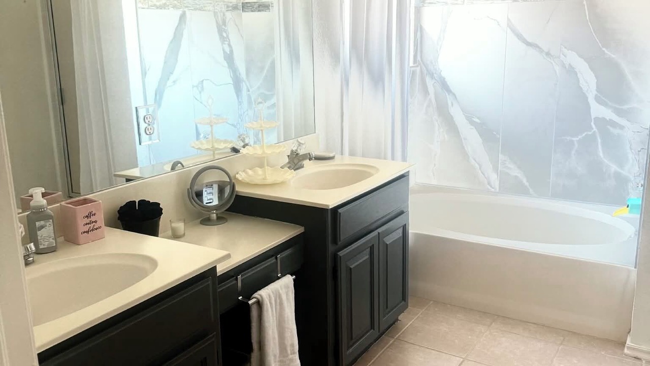 Photo of Bathroom in Moore