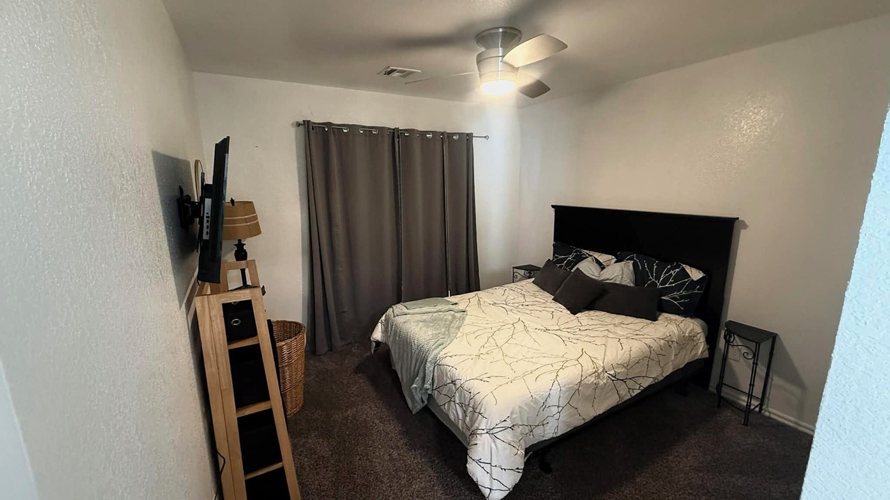 Photo of Bedroom in Moore