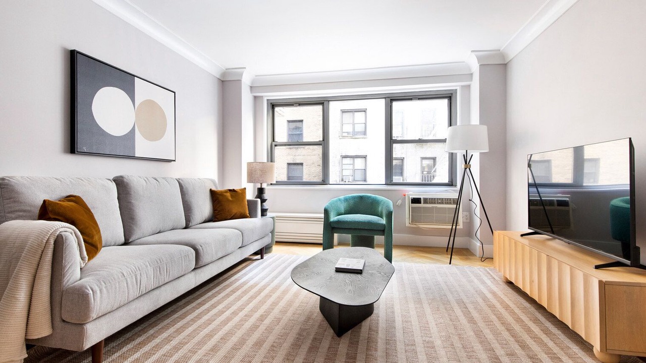 Photo of Livingroom in Manhattan Valley