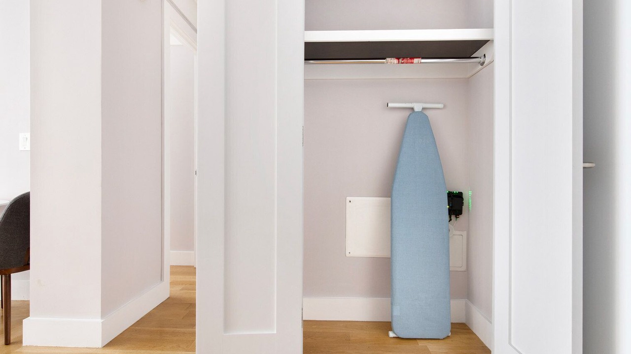 Photo of Others in Manhattan Valley