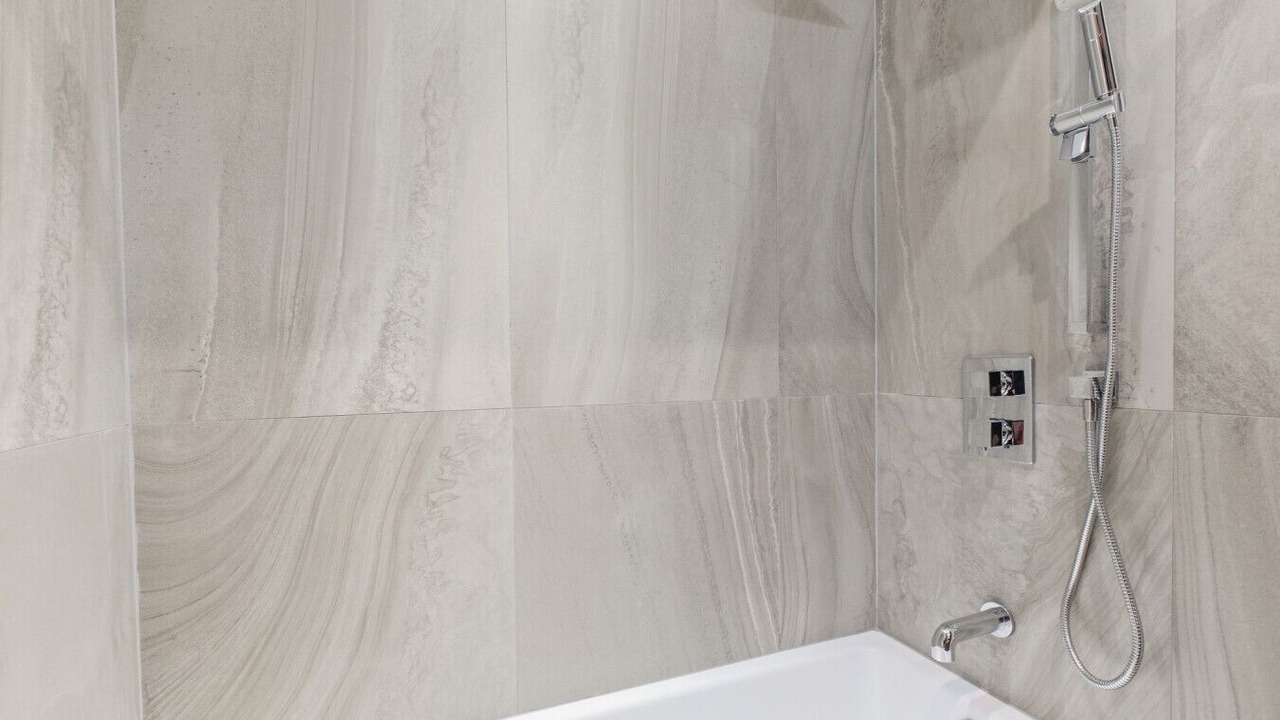 Photo of Bathroom in Beaconsfield Village