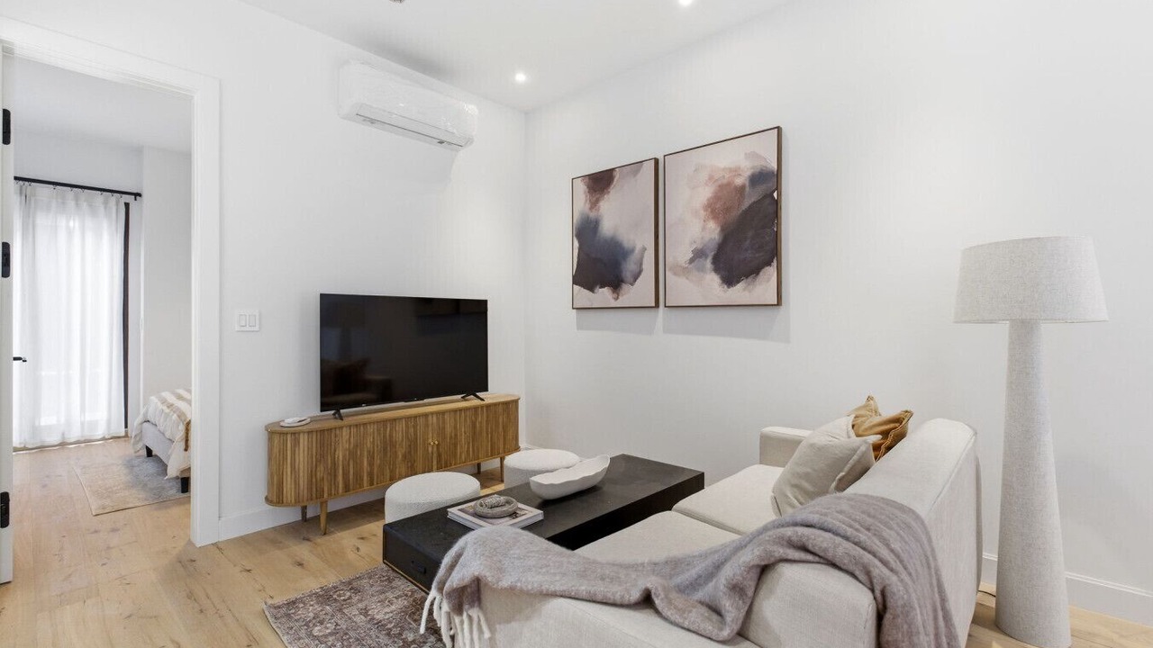 Photo of Livingroom in Beaconsfield Village