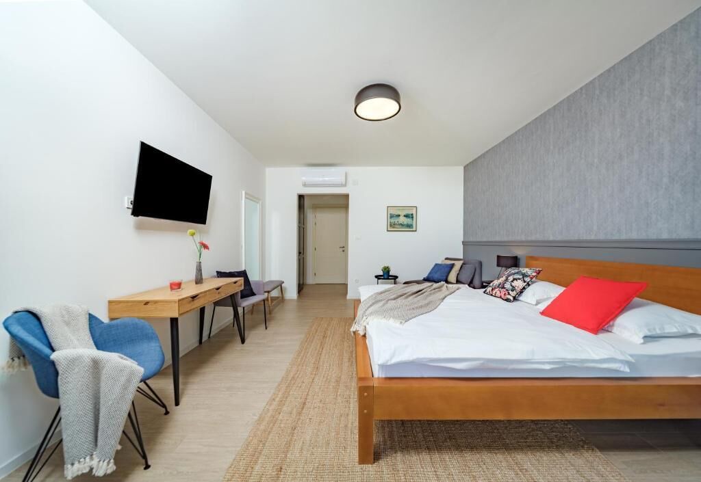 Photo of Bedroom in Catrnja