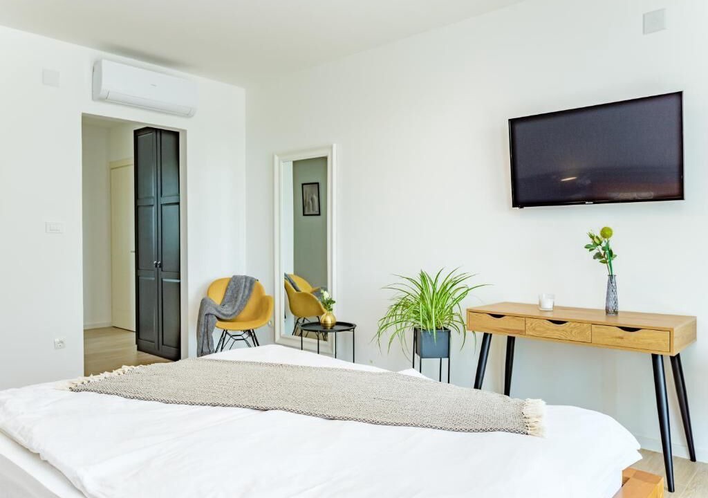 Photo of Bedroom in Catrnja
