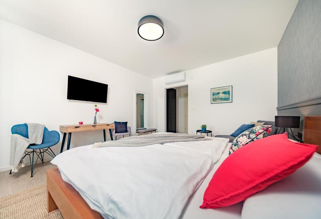 Photo of Bedroom in Catrnja