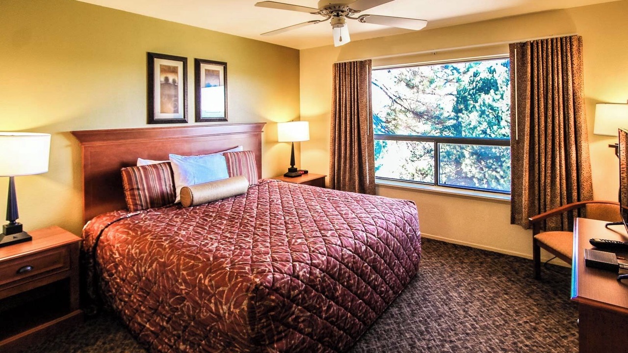 Photo of Bedroom in Ruidoso