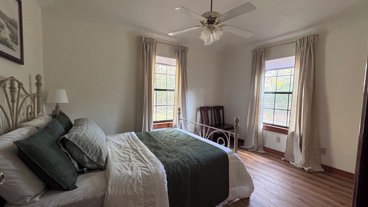 Photo of Bedroom in Blanchard