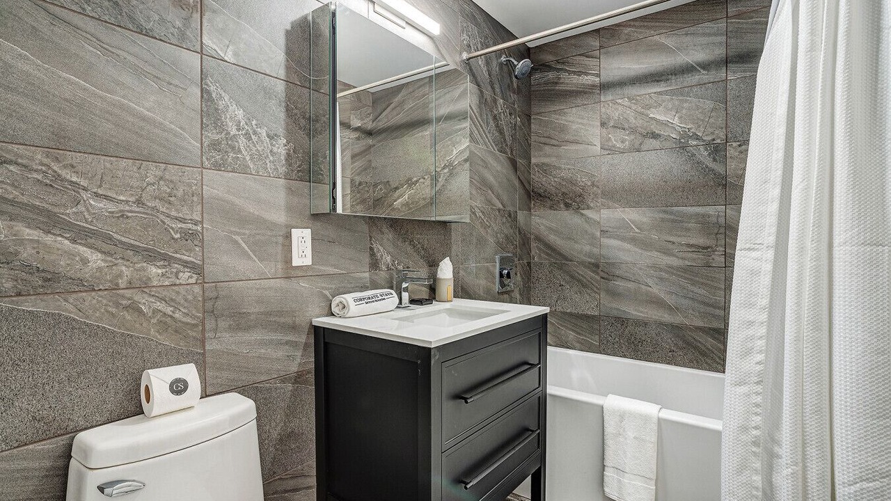 Photo of Bathroom in Quartier des Spectacles