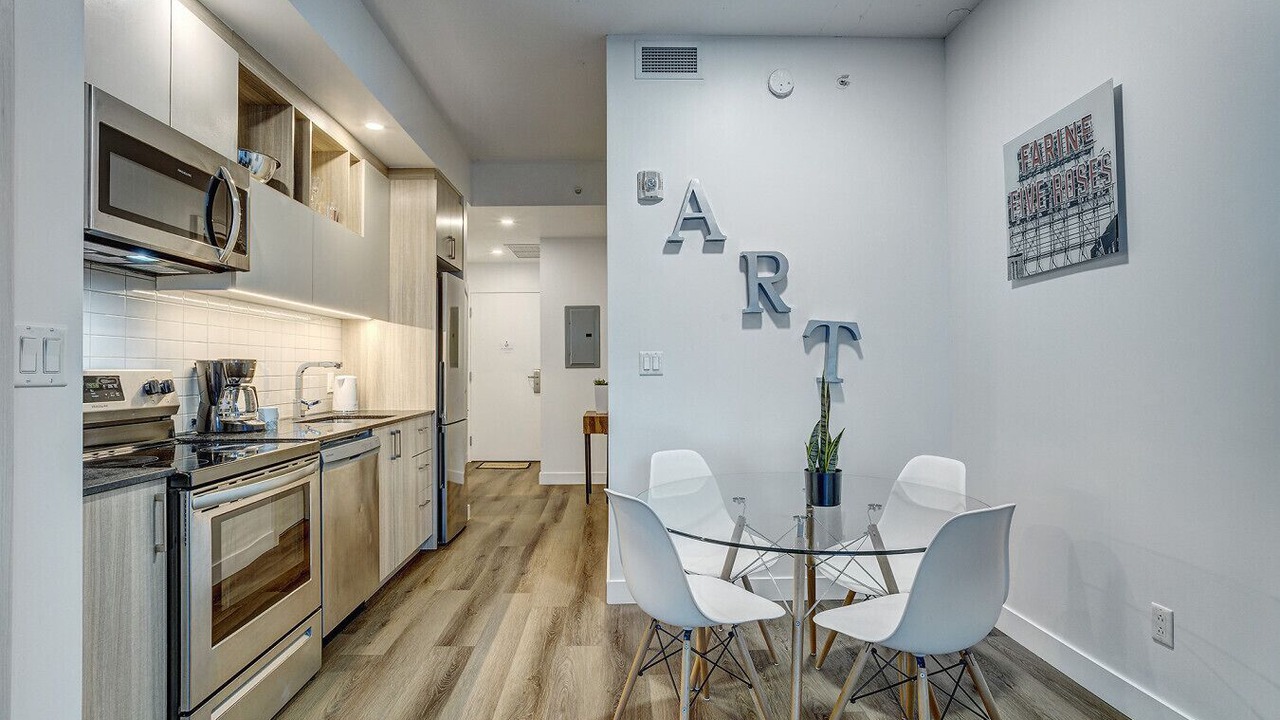 Photo of Kitchen in Quartier des Spectacles