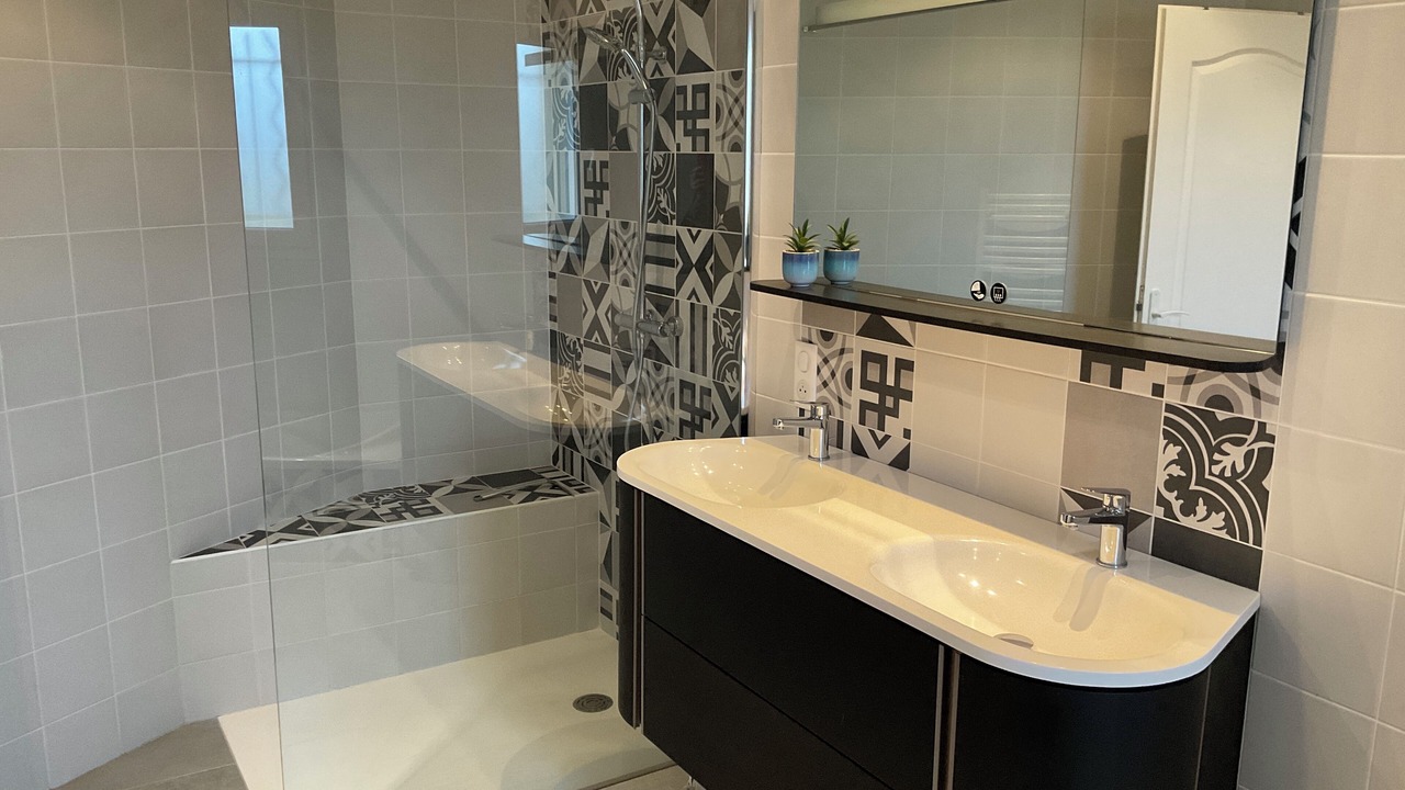 Photo of Bathroom in Montcabrier