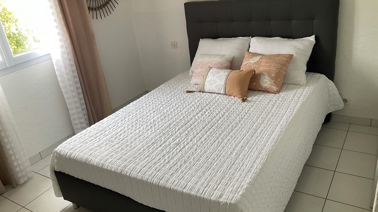 Photo of Bedroom in Montcabrier