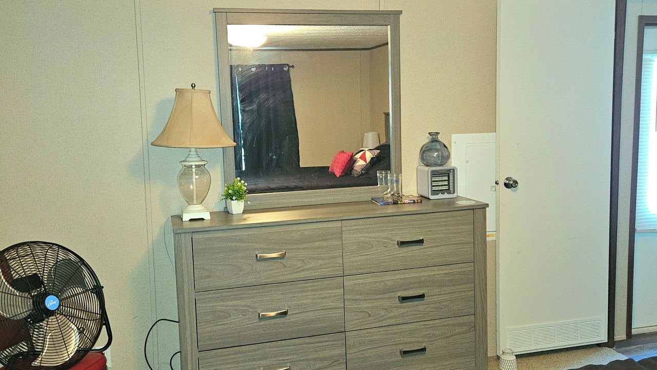 Photo of Bedroom in Madisonville