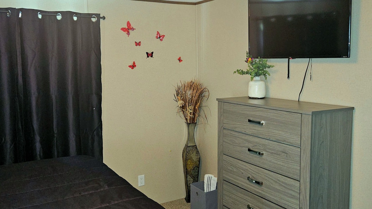 Photo of Bedroom in Madisonville