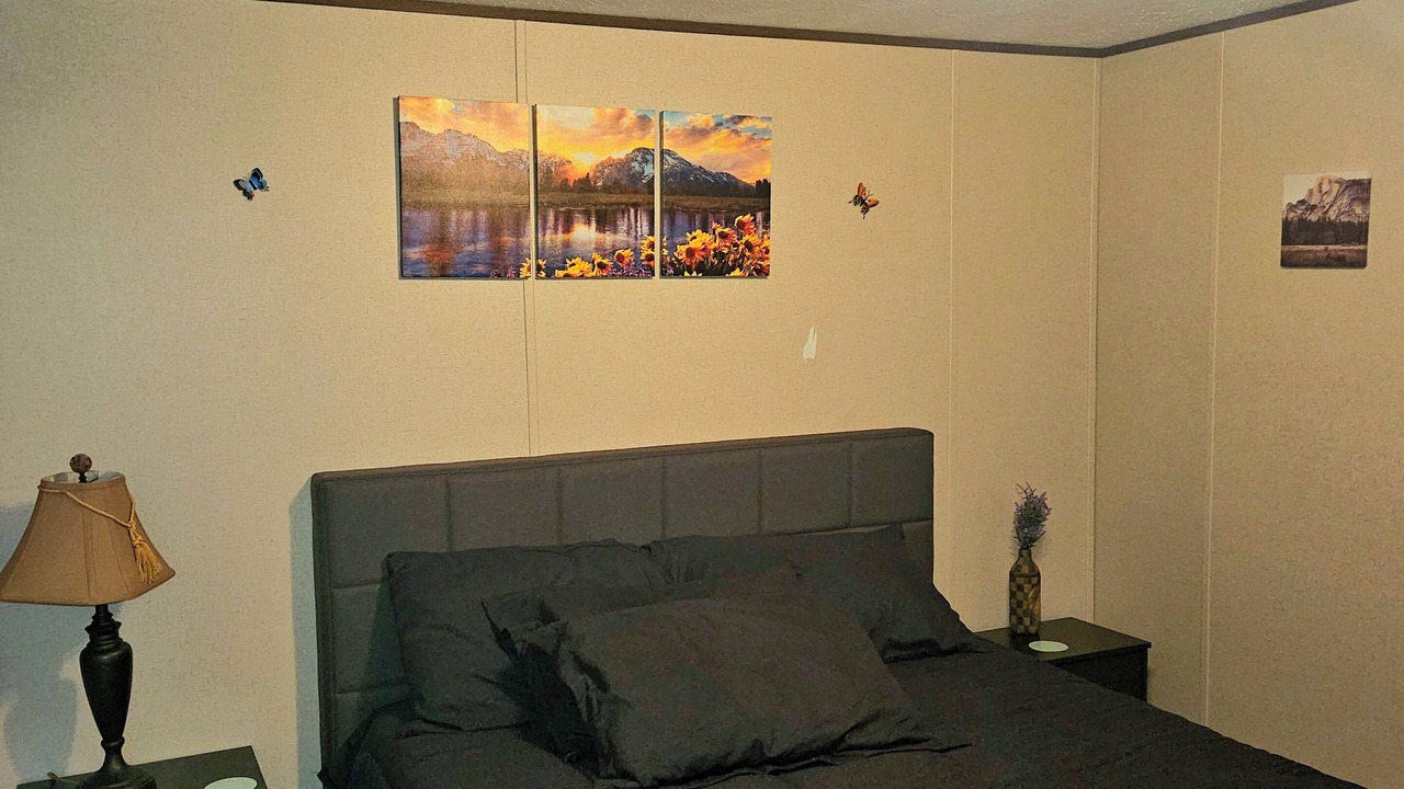 Photo of Bedroom in Madisonville