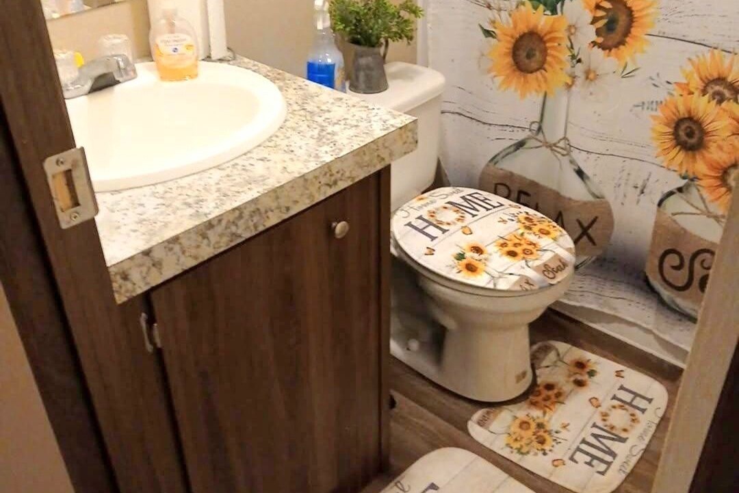 Photo of Bathroom in Madisonville