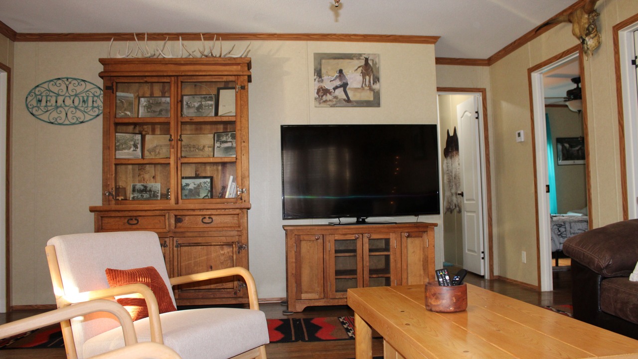 Photo of Livingroom in Elk County