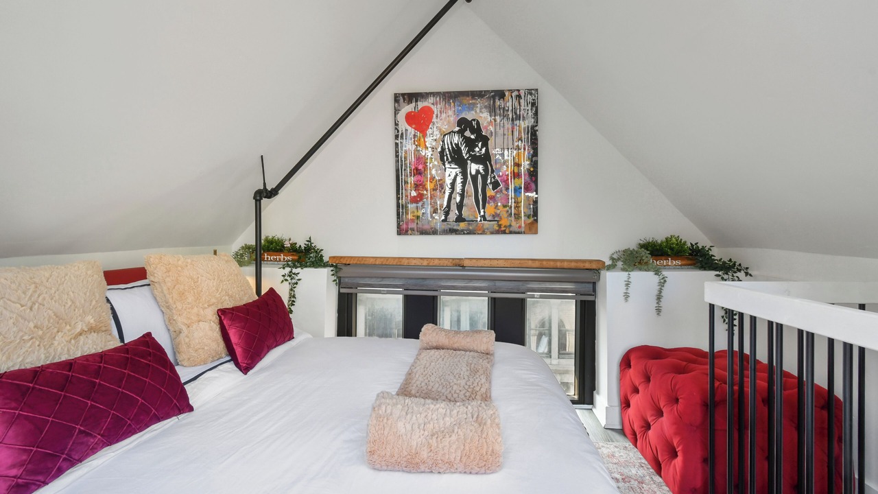 Photo of Bedroom in Old Montreal