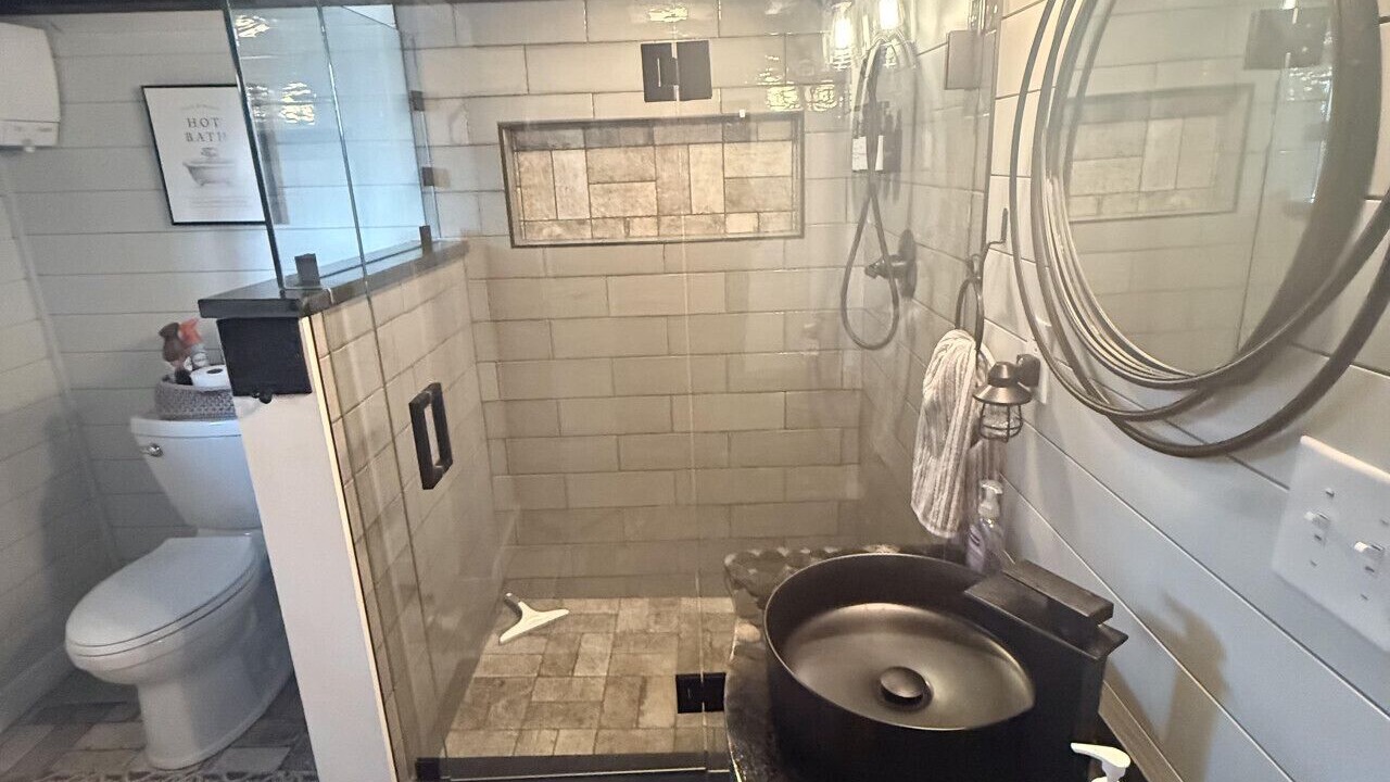 Photo of Bathroom in Baileyville