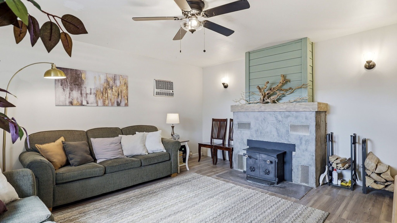 Photo of Livingroom in Springerville