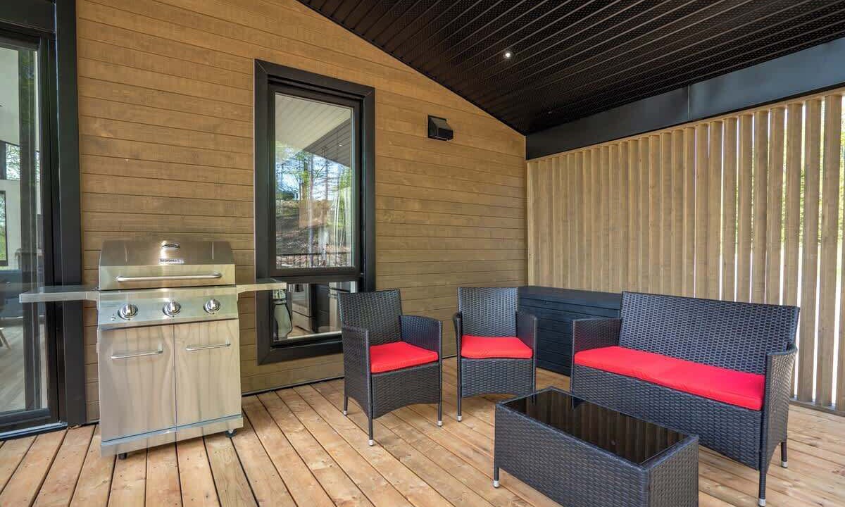 Photo of Patio Balcony in Saint-Faustin-Lac-Carre
