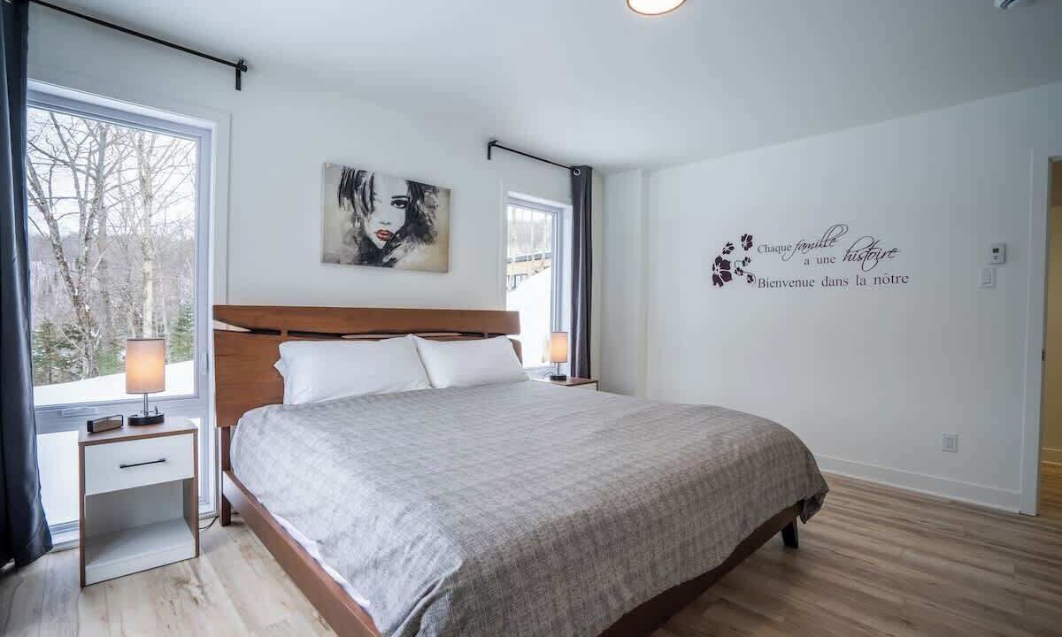 Photo of Bedroom in Saint-Faustin-Lac-Carre