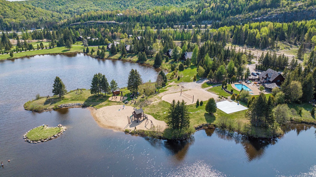 Photo of Others in Saint-Faustin-Lac-Carre