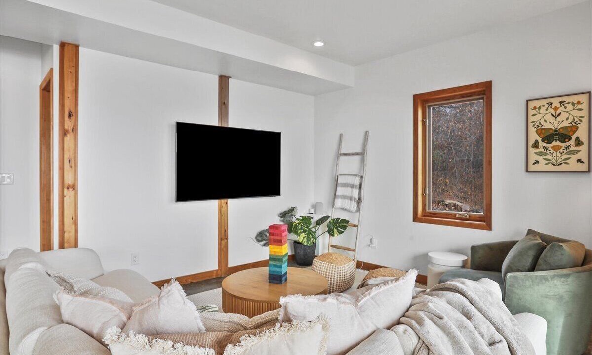 Photo of Livingroom in Martinsburg