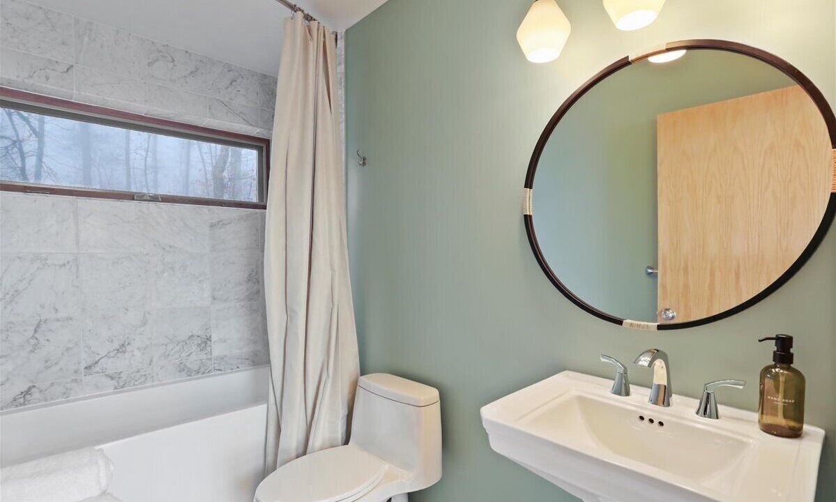 Photo of Bathroom in Martinsburg