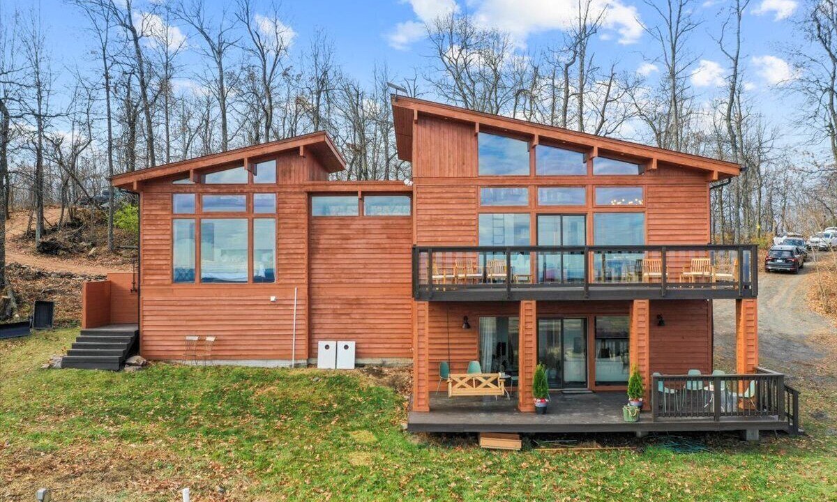 Photo of Outdoor in Martinsburg