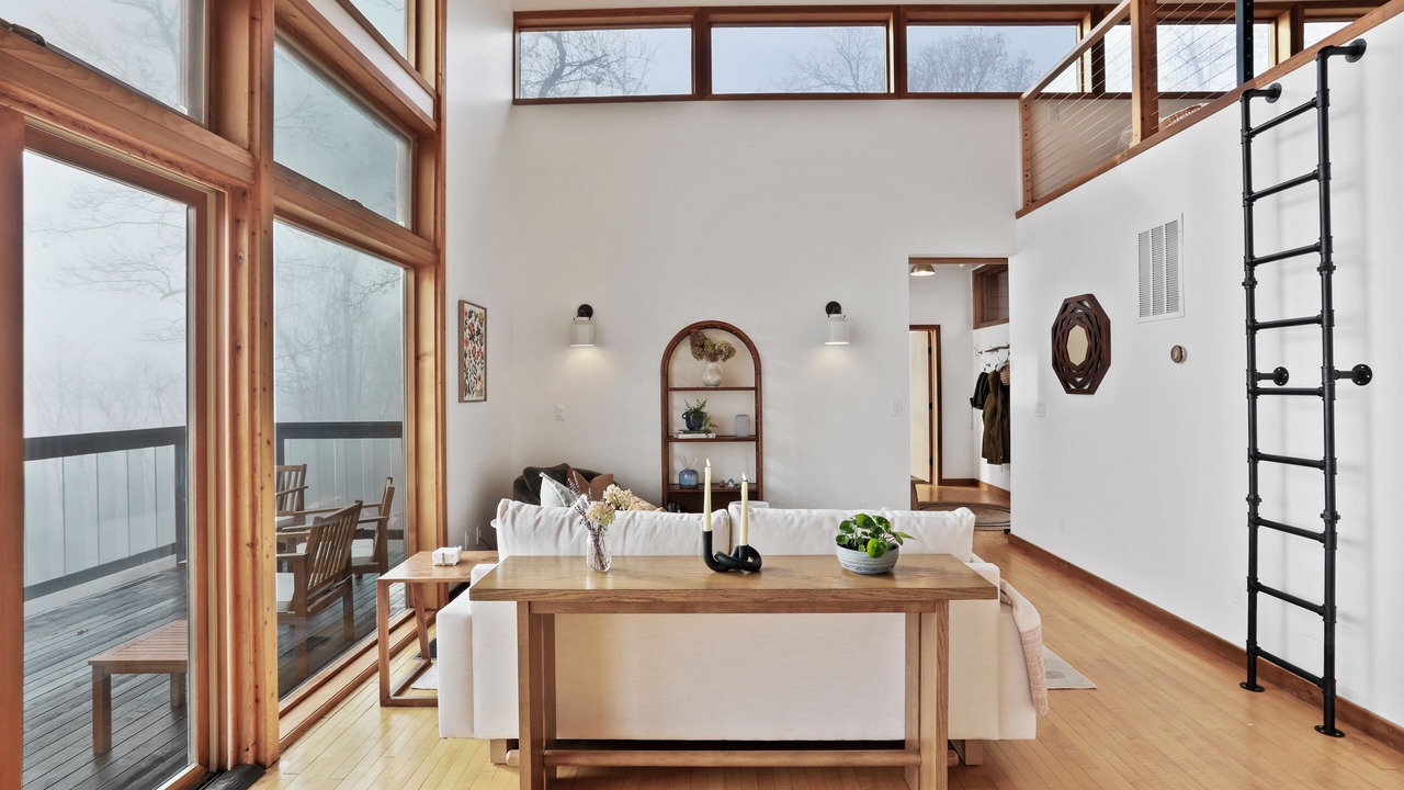 Photo of Livingroom in Martinsburg