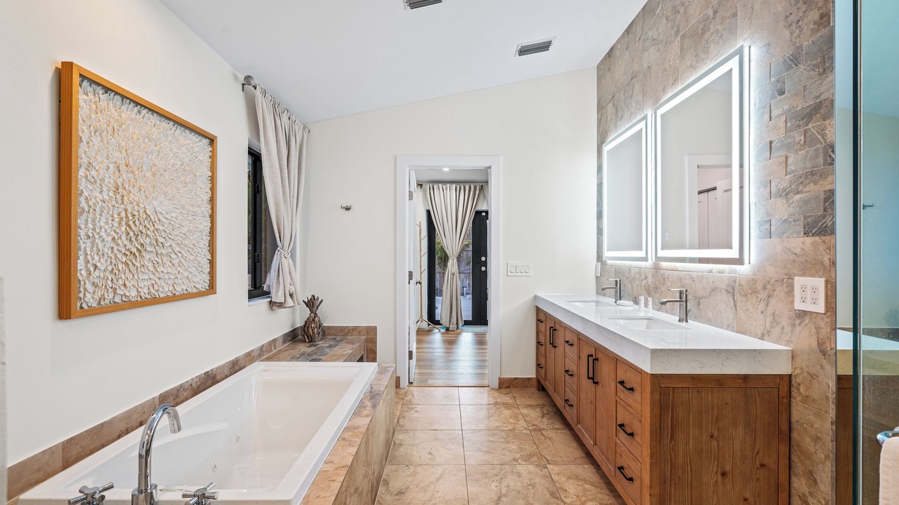 Photo of Bathroom in South Corals