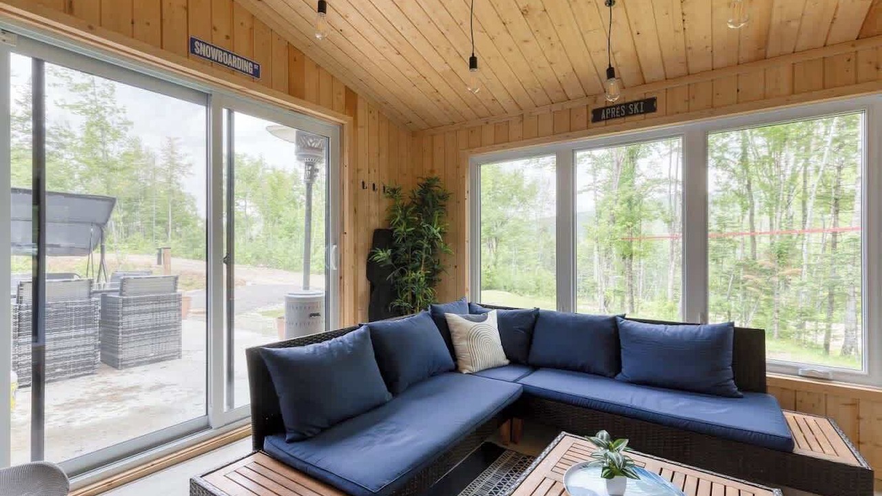 Photo of Livingroom in Saint Come