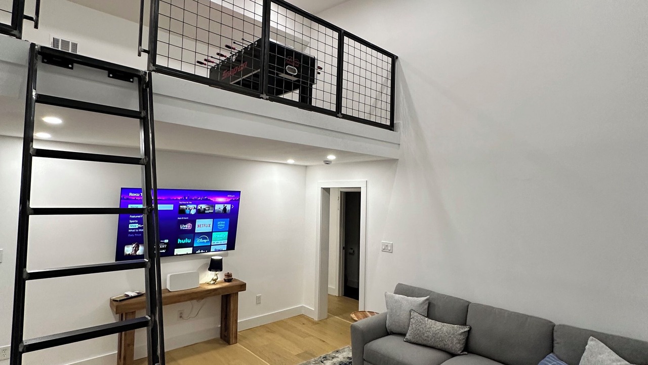 Photo of Livingroom in Highlands - Perkins