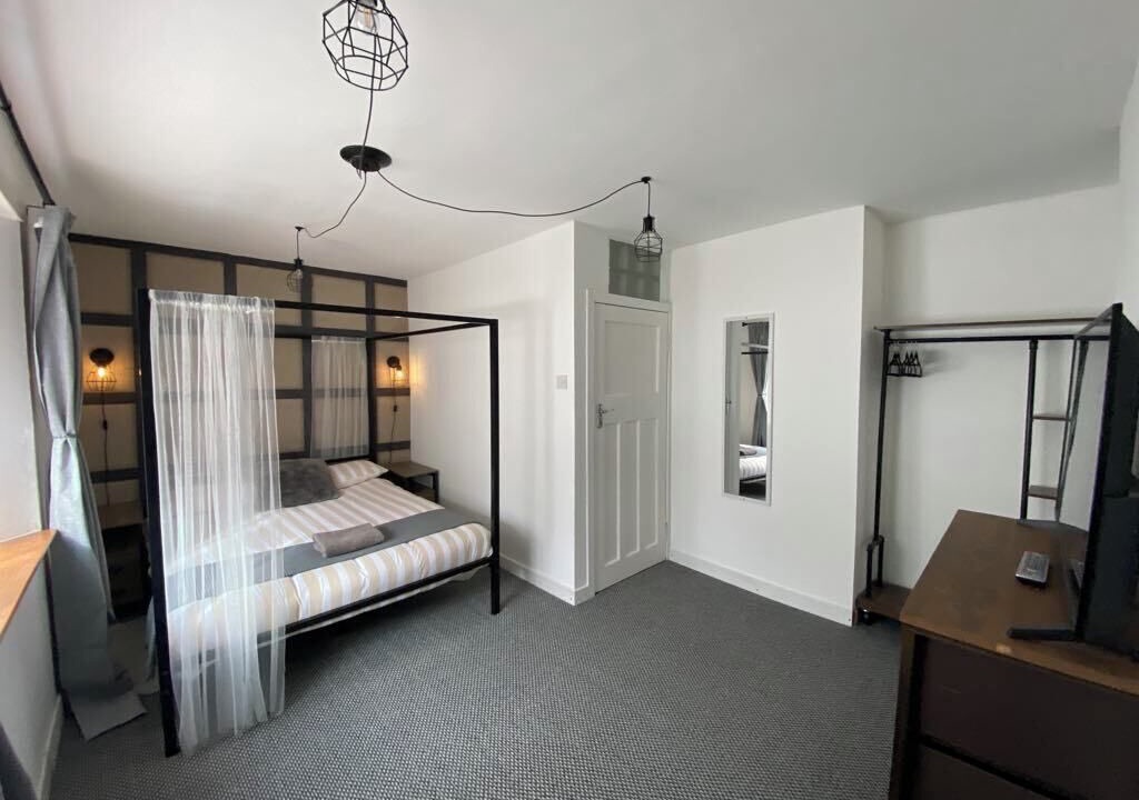 Photo of Bedroom in Girvan