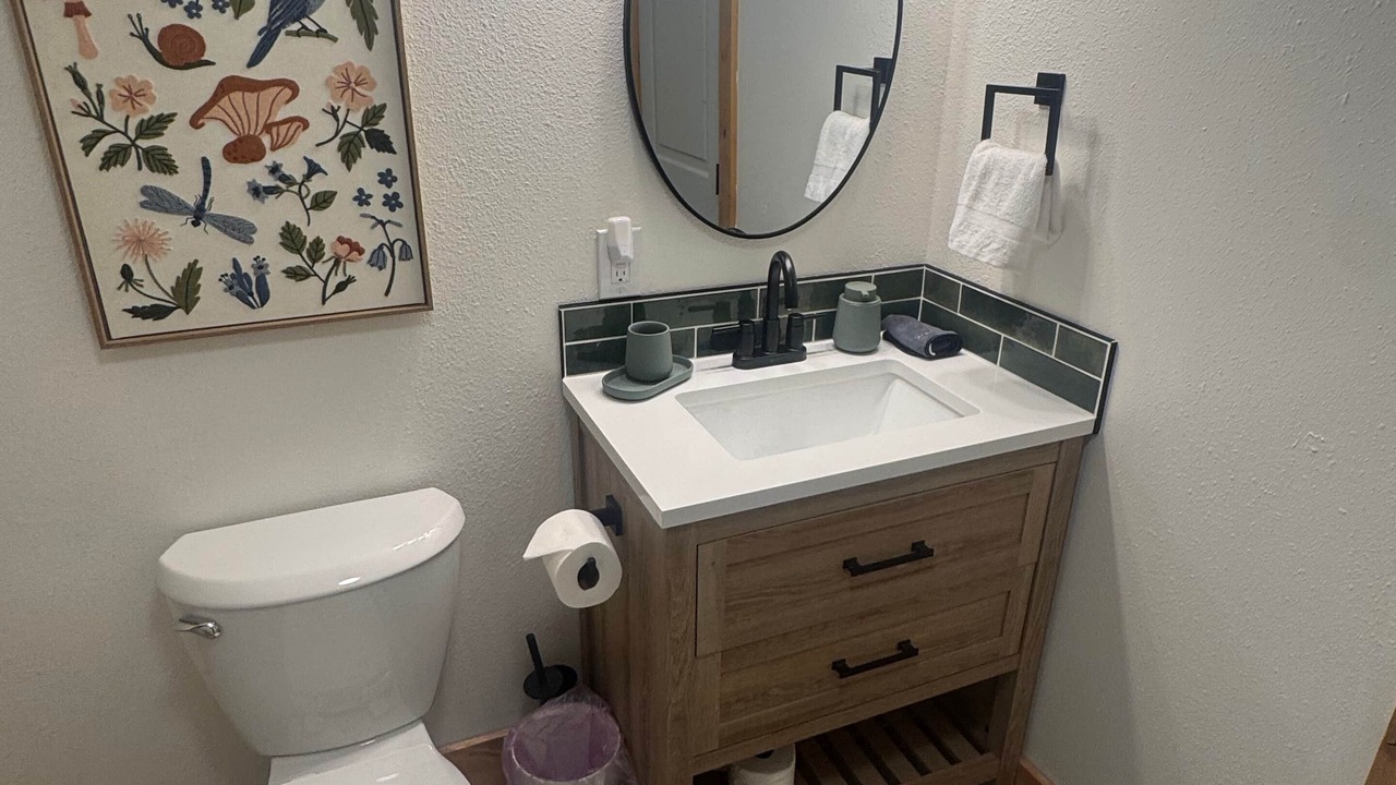 Photo of Bathroom in Alpine