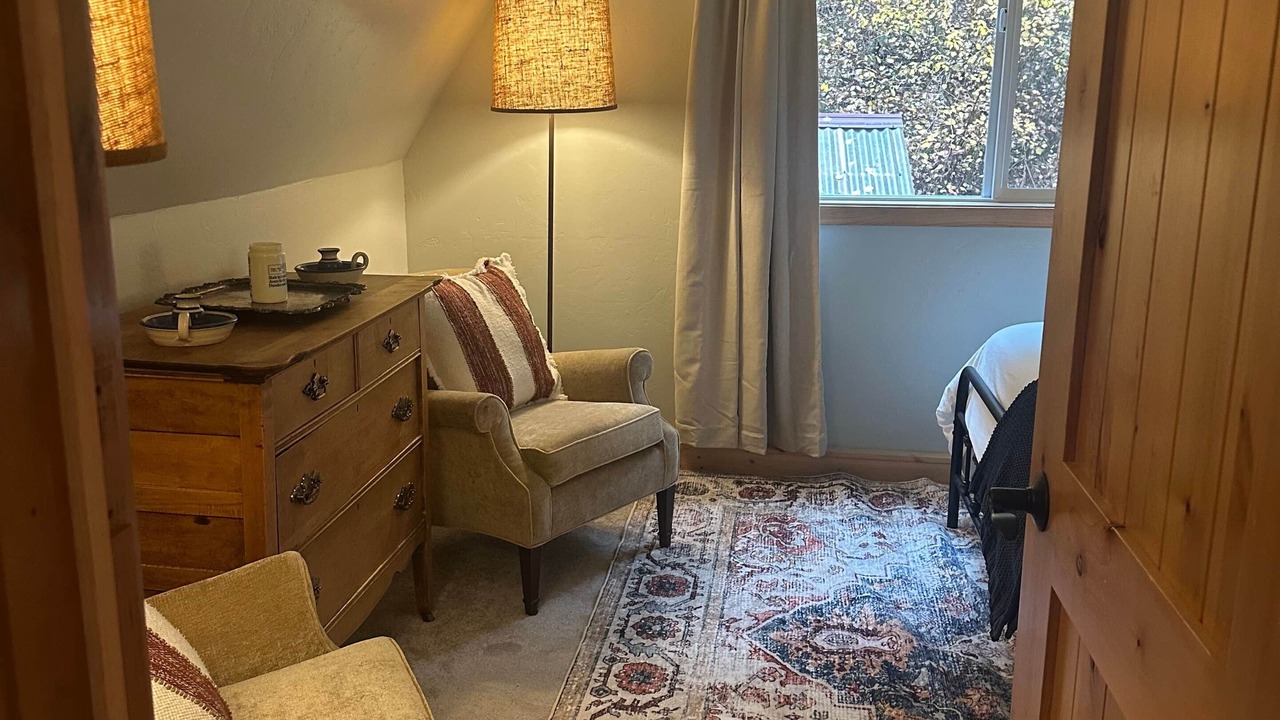 Photo of Others in Alpine