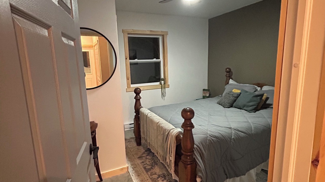 Photo of Bedroom in Goshen