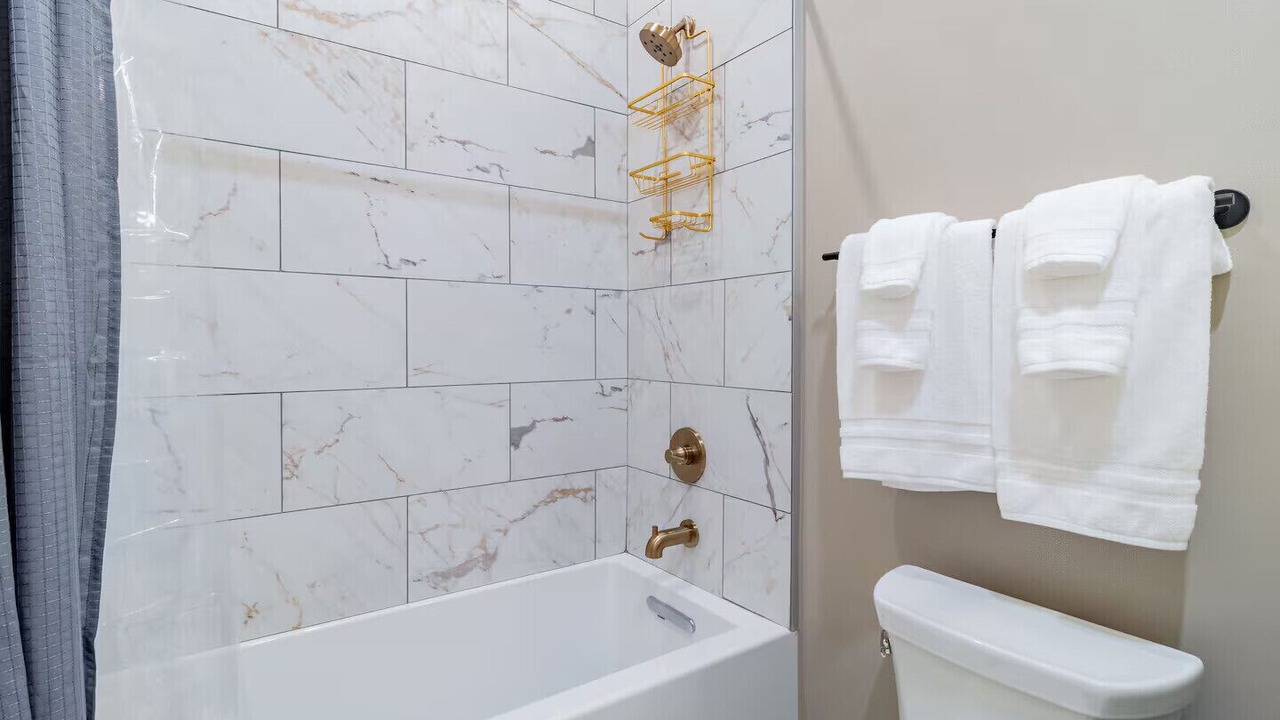 Photo of Bathroom in Music Row