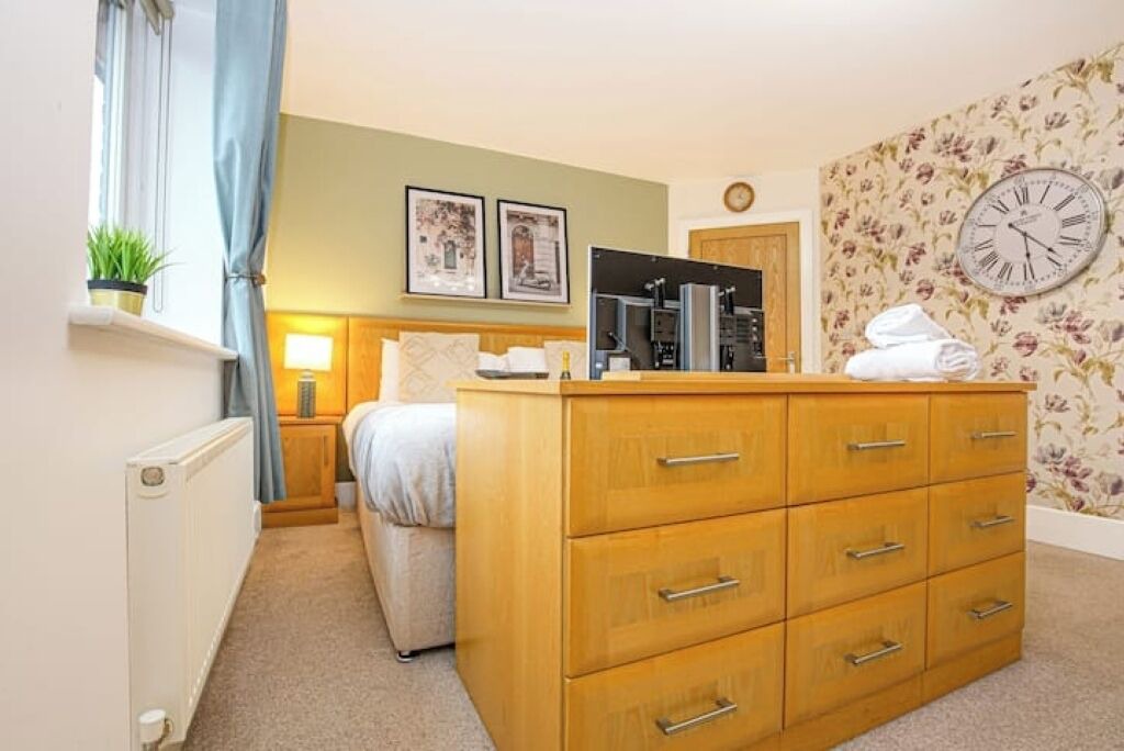 Photo of Bedroom in Newport Pagnell