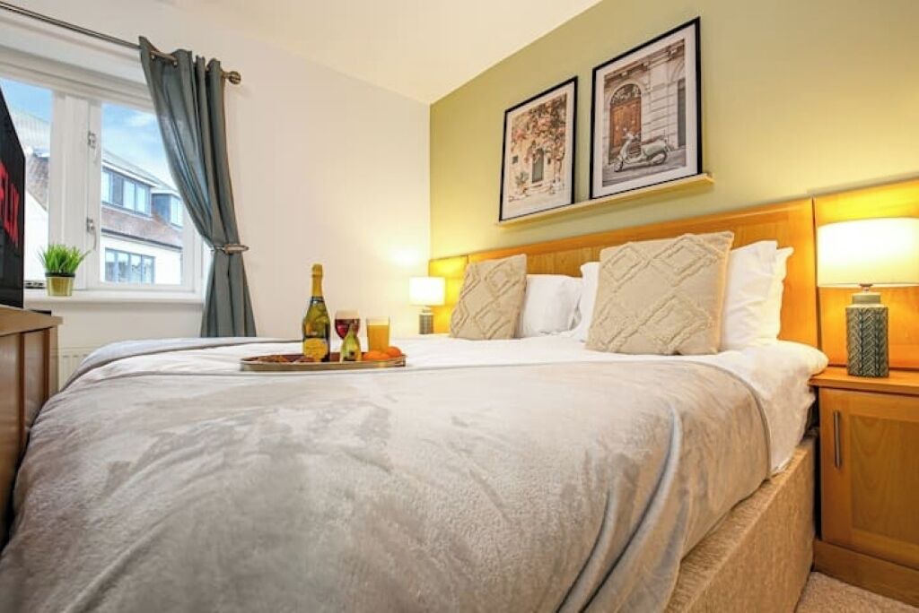 Photo of Bedroom in Newport Pagnell