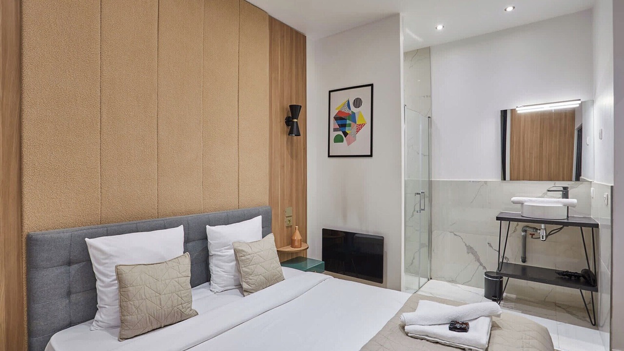 Photo of Bedroom in Porte-Saint-Martin