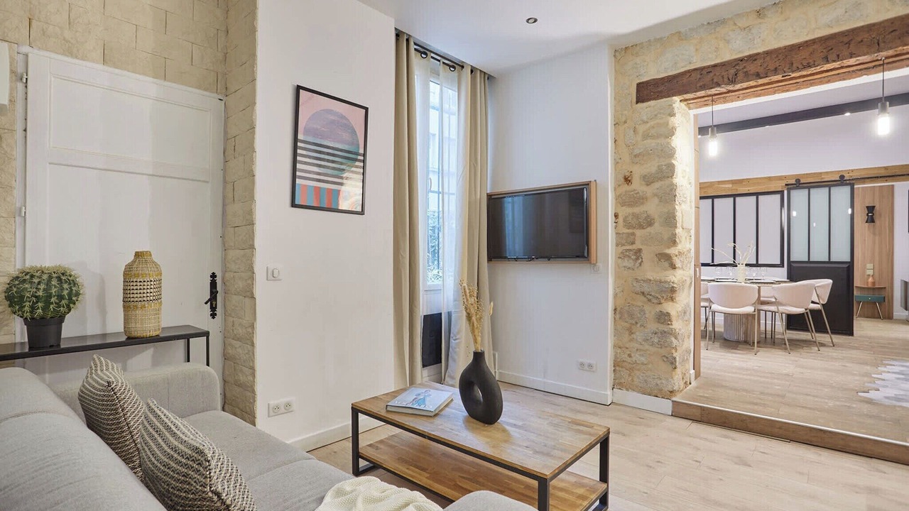 Photo of Livingroom in Porte-Saint-Martin