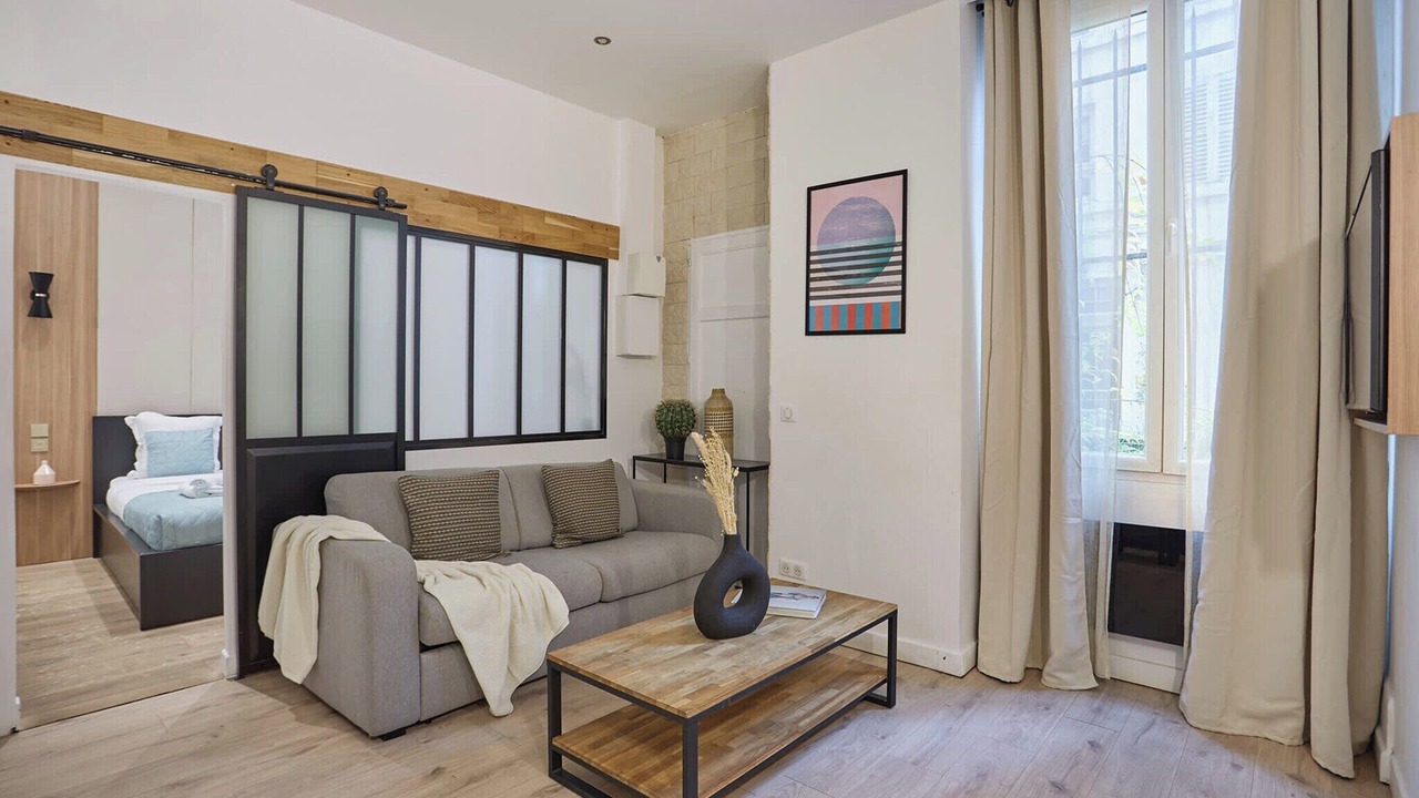 Photo of Livingroom in Porte-Saint-Martin