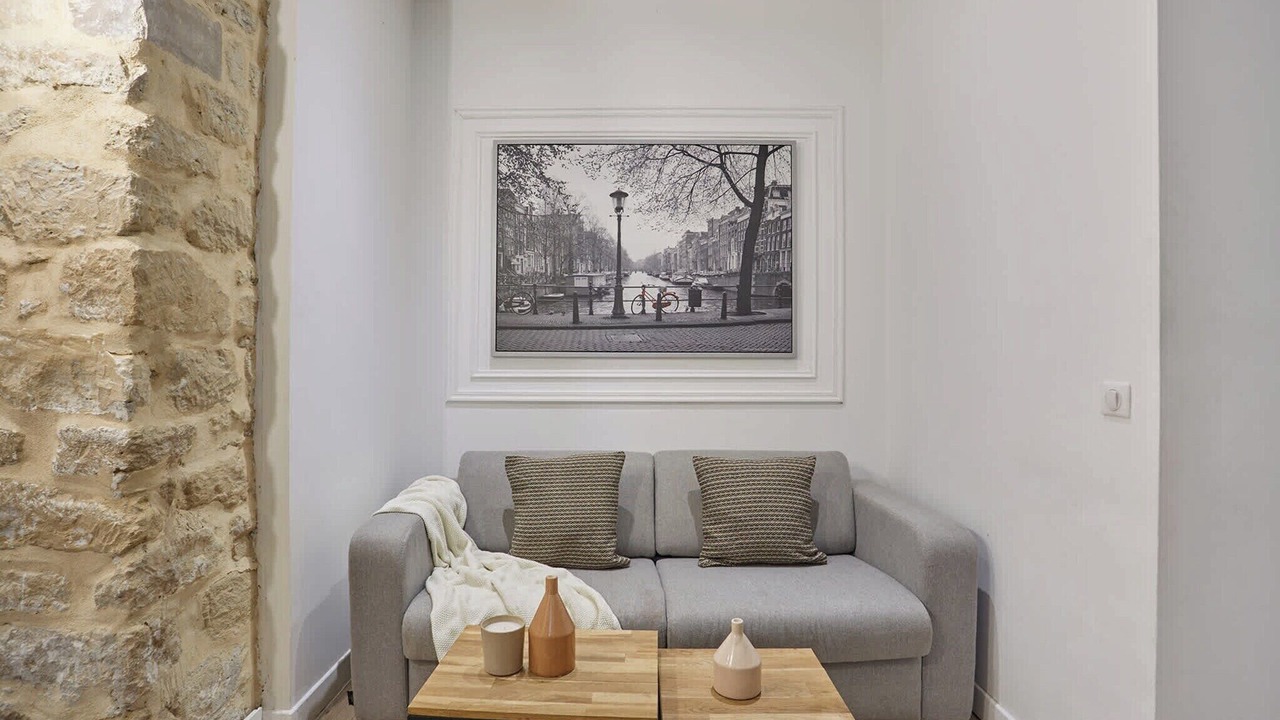 Photo of Livingroom in Porte-Saint-Martin