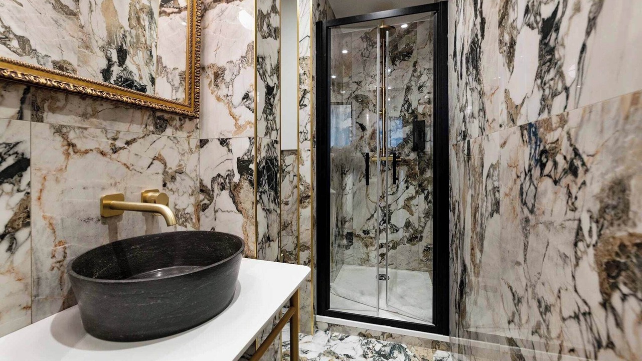 Photo of Bathroom in 8th Arrondissement