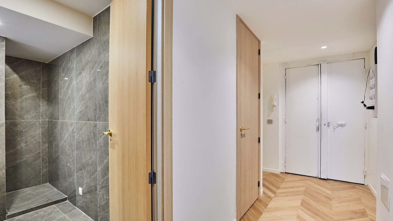 Photo of Others in Chaussee-d'Antin