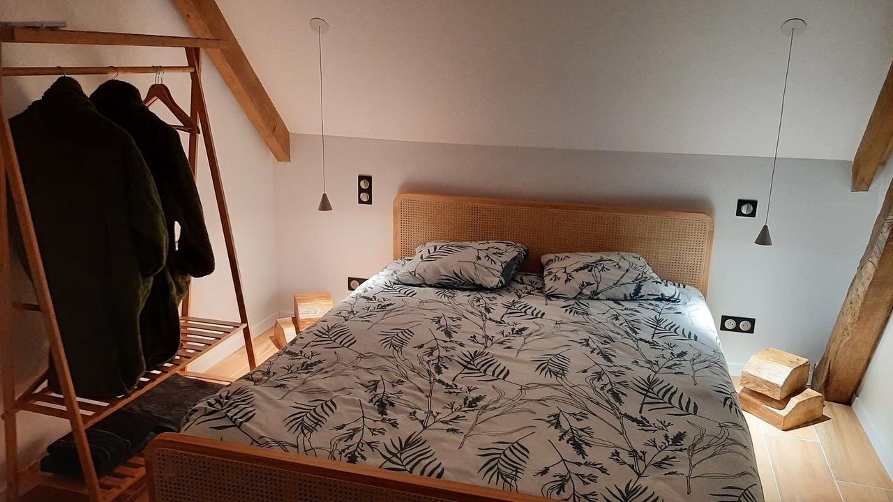 Photo of Bedroom in Villeneuve-Lecussan