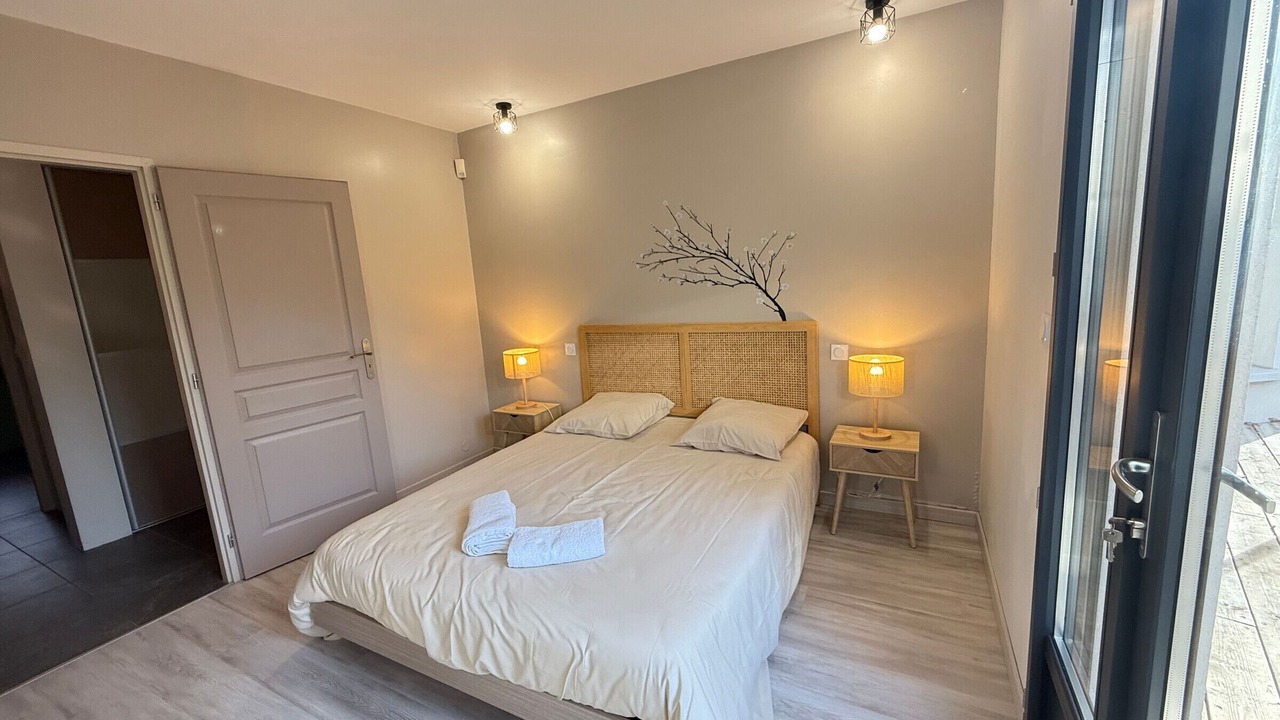 Photo of Bedroom in Donnery