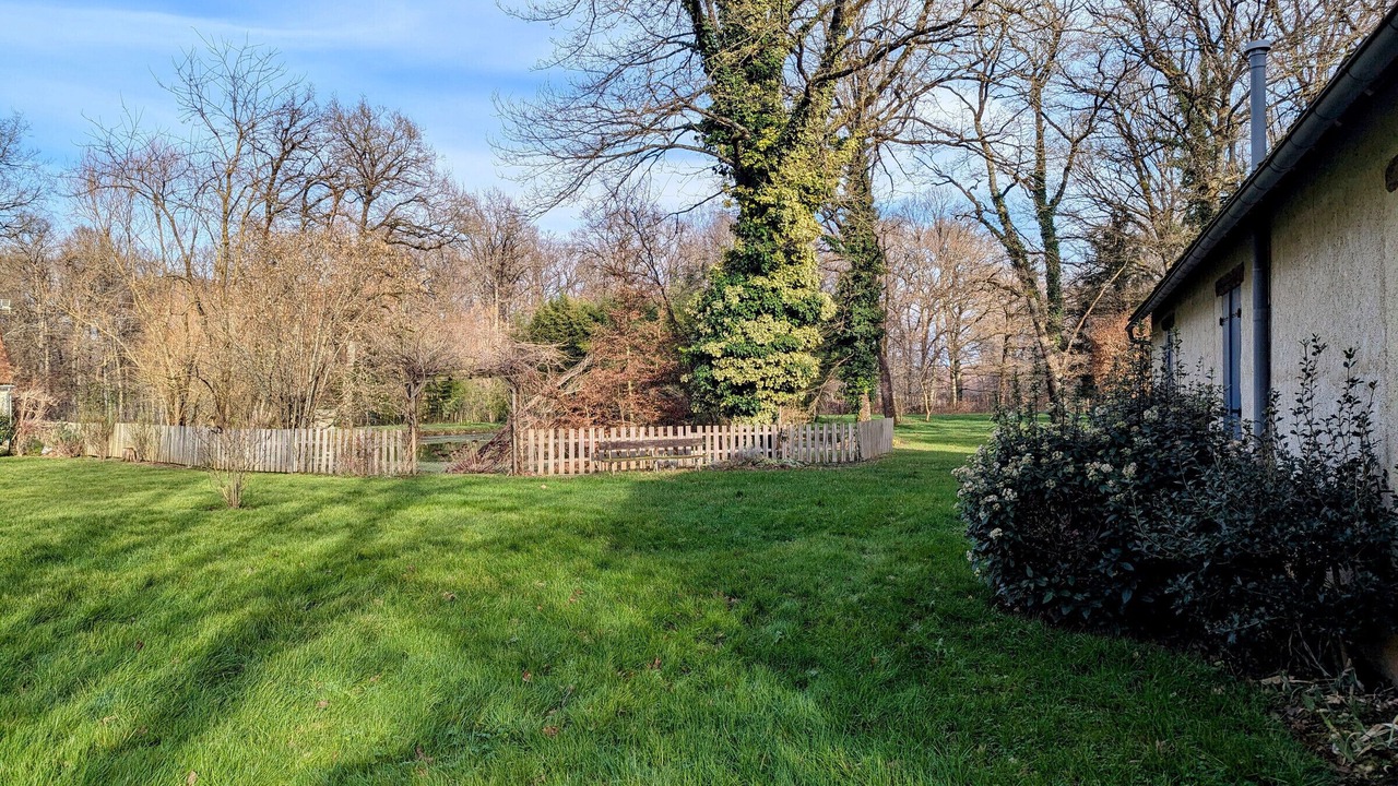 Photo of Outdoor in Mers-sur-Indre