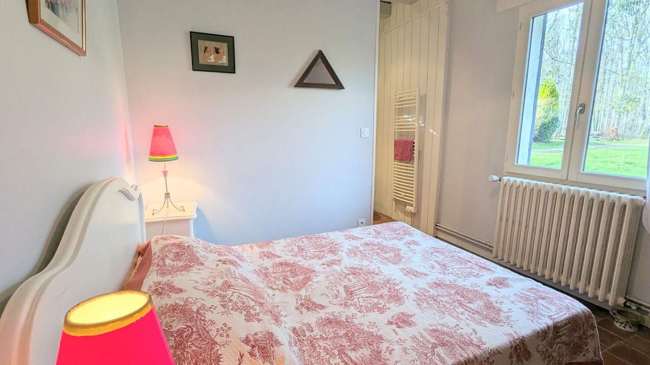 Photo of Bedroom in Mers-sur-Indre